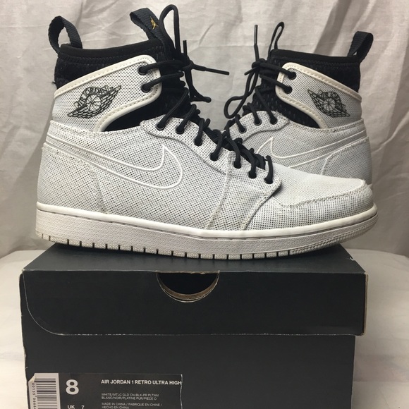 Jordan Retro 1 Ultra High White Men’s Size 8 Jordan Retro 1 Ultra High White Men’s Size 8